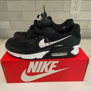 Womens Nike AirMaX 90 Size 8
